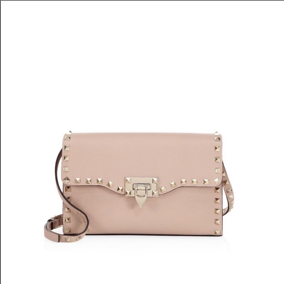 Valentino Handbags - Excellent condition Valentino rockstud leather bag